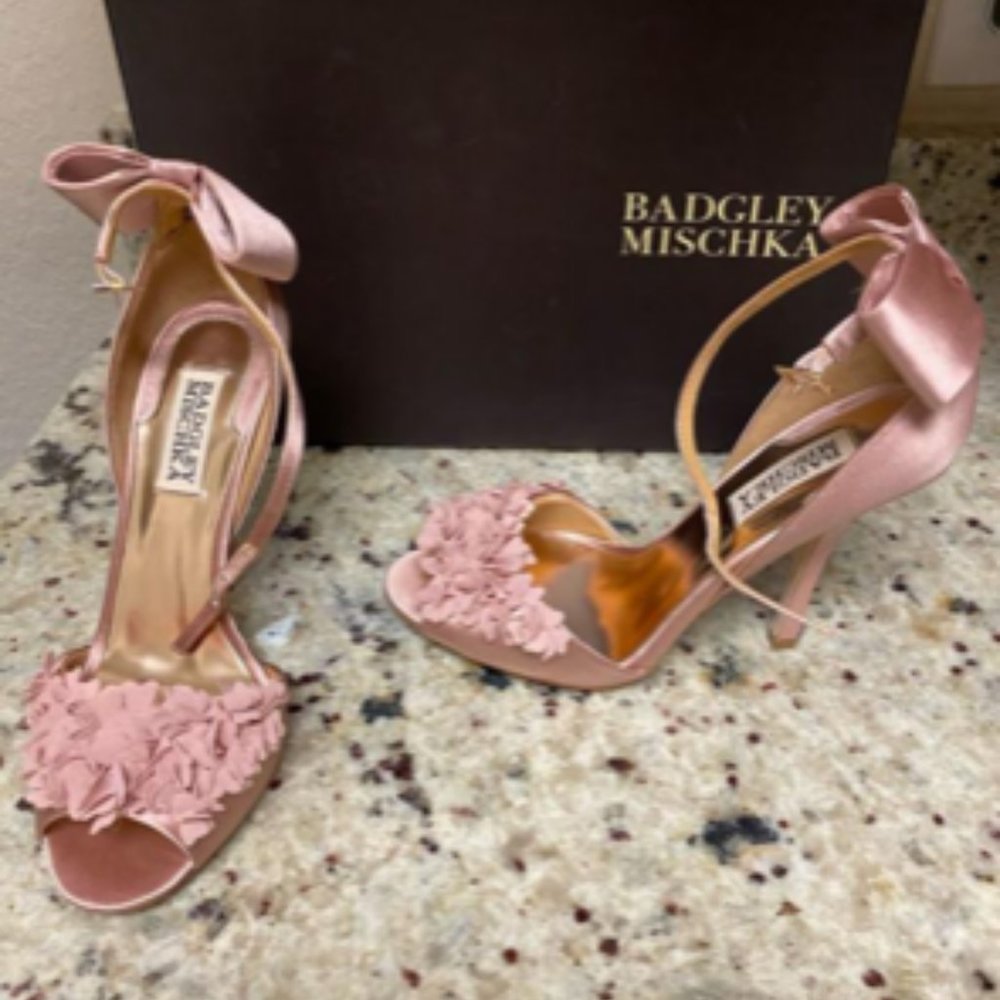 Badgley Mischka Pink Heels - Size 6.5